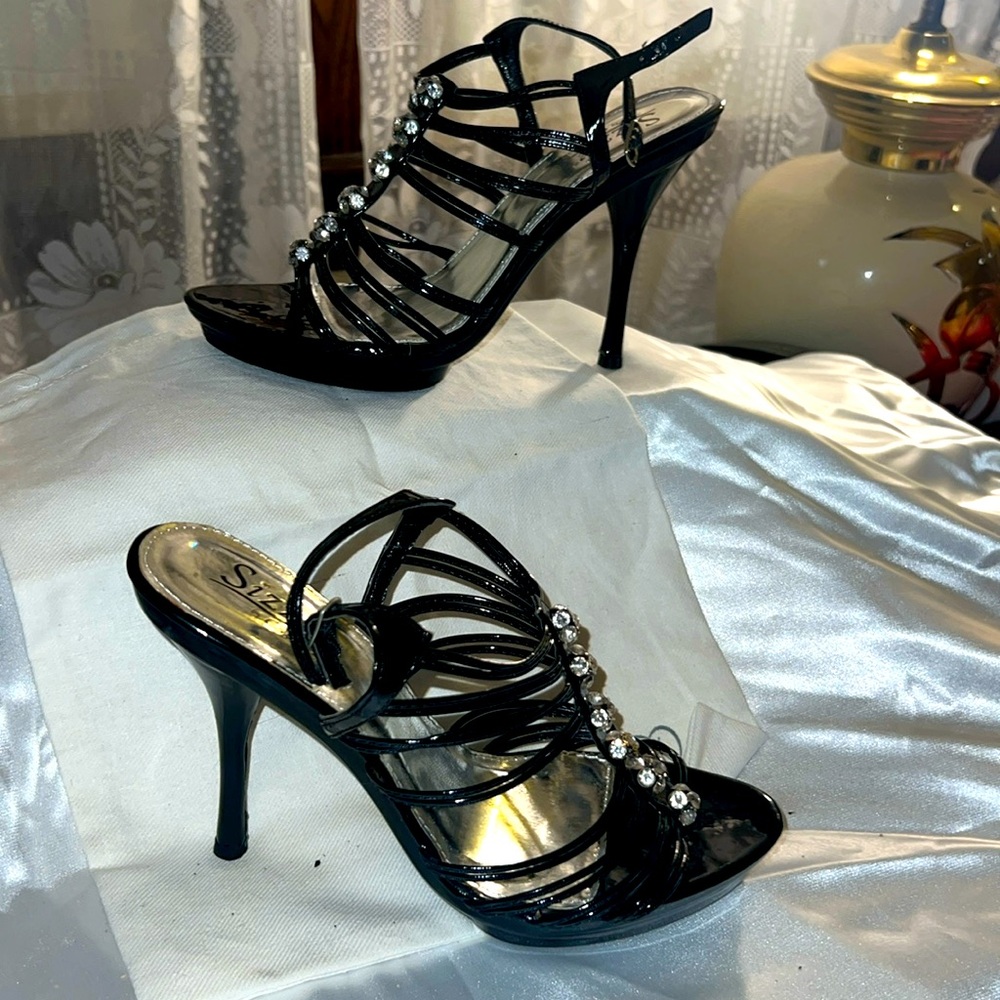 Black patent leather straps with rhinestones